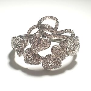 VINTAGE Silver Tone Metal Bracelet With Intricate Heart Design & Cubic Zirconia